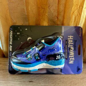 runDisney 2024 Halloween Half Marathon Sneaker Ornament